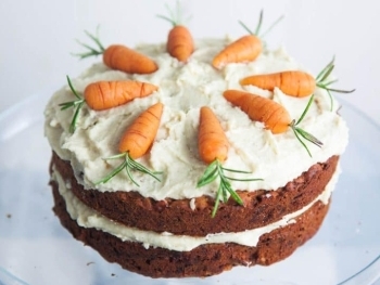 Raw Vegan Cake image