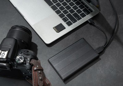 How to Send Large Video Files to Wedding Clients (Without WeTransfer) section image